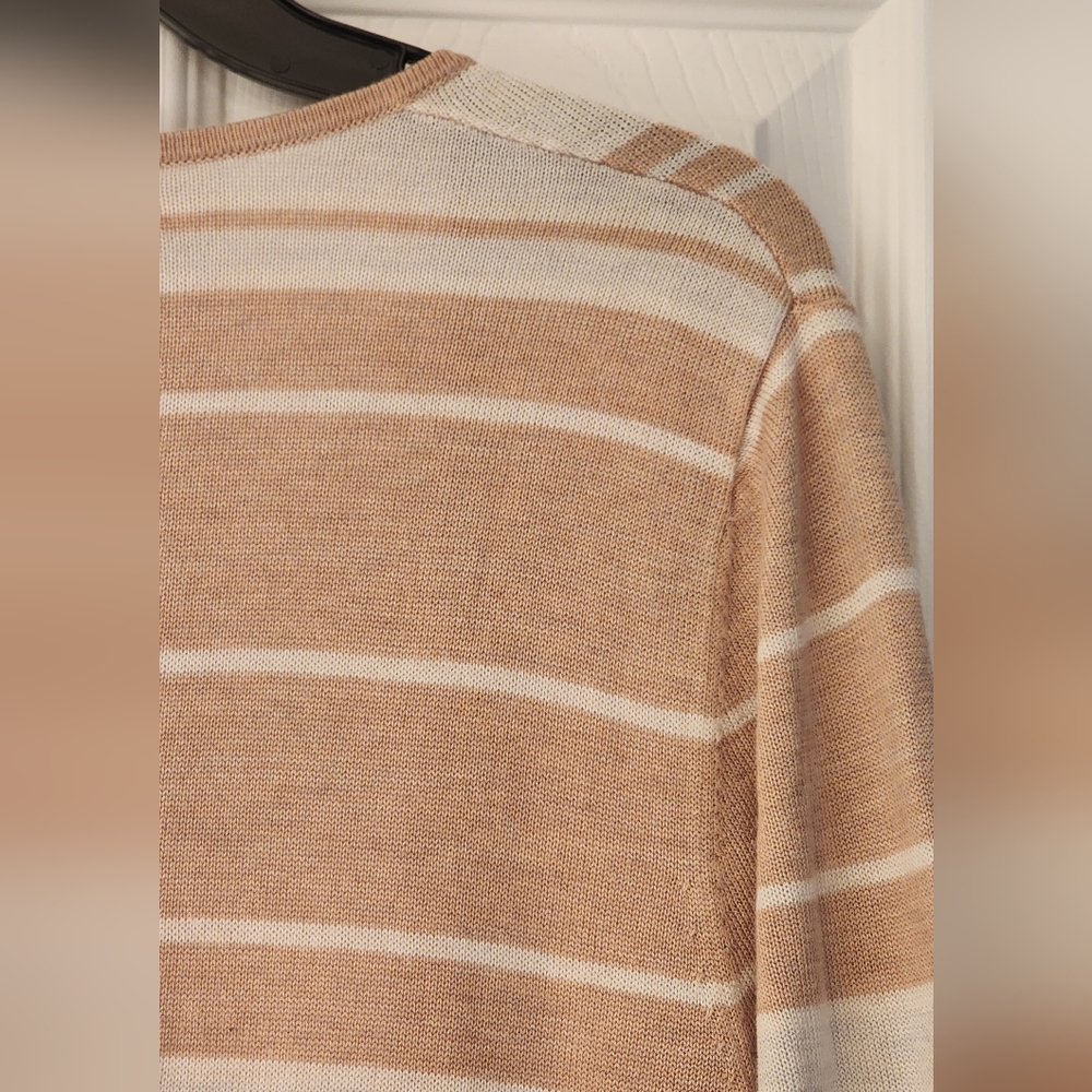 One grey day long open front duster in tan and gray stripes. Size Large - Picture 9 of 10